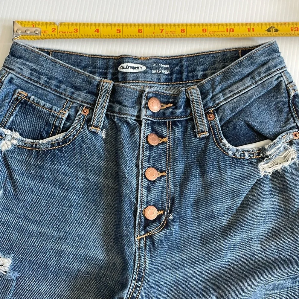 Old Navy super distressed high rise, straight leg, button fly jeans. Girls 14